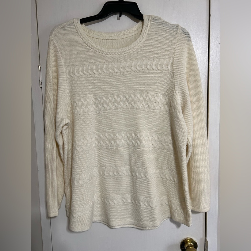 JCPenney Ivory Cable Knit Sweater